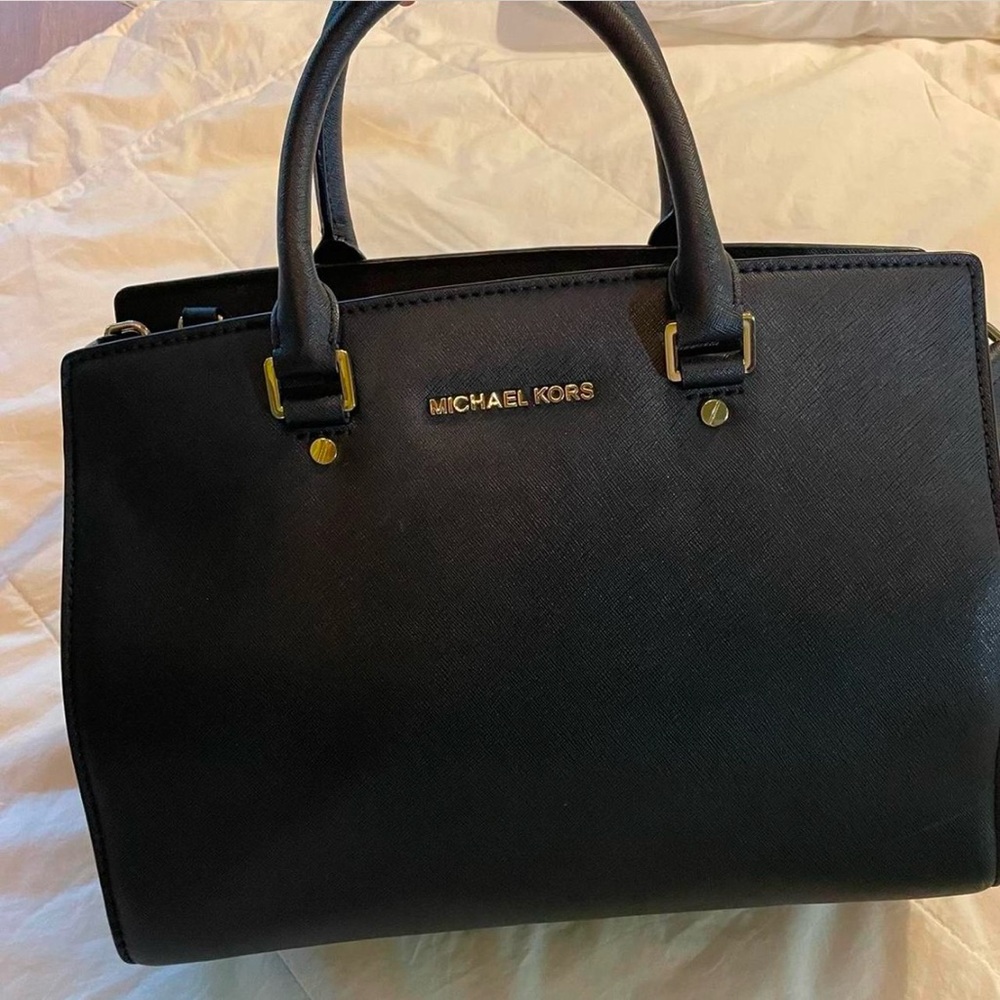 Michael kors black handbags - Picture 5 of 10
